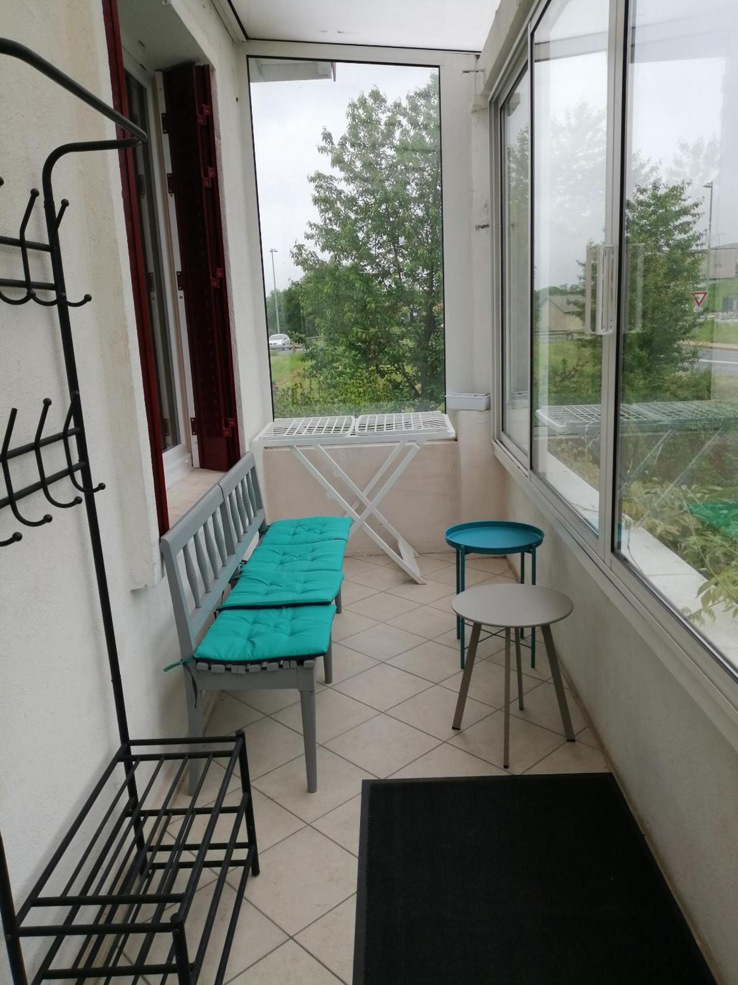 Gite Pavillon Kifadonfe 3 Ch Avec Cour Et Jardin Clos Villa Saint-Germain-Lembron Exterior foto